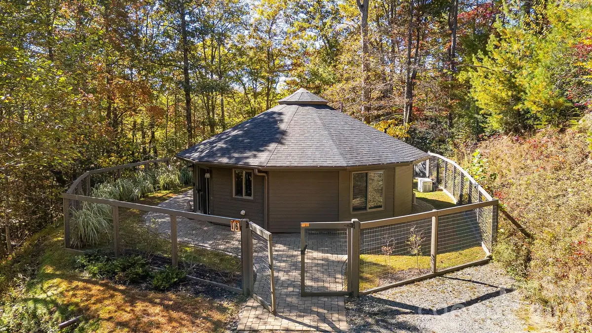 16 Caddis Court, Marshall, NC 28753 - #1