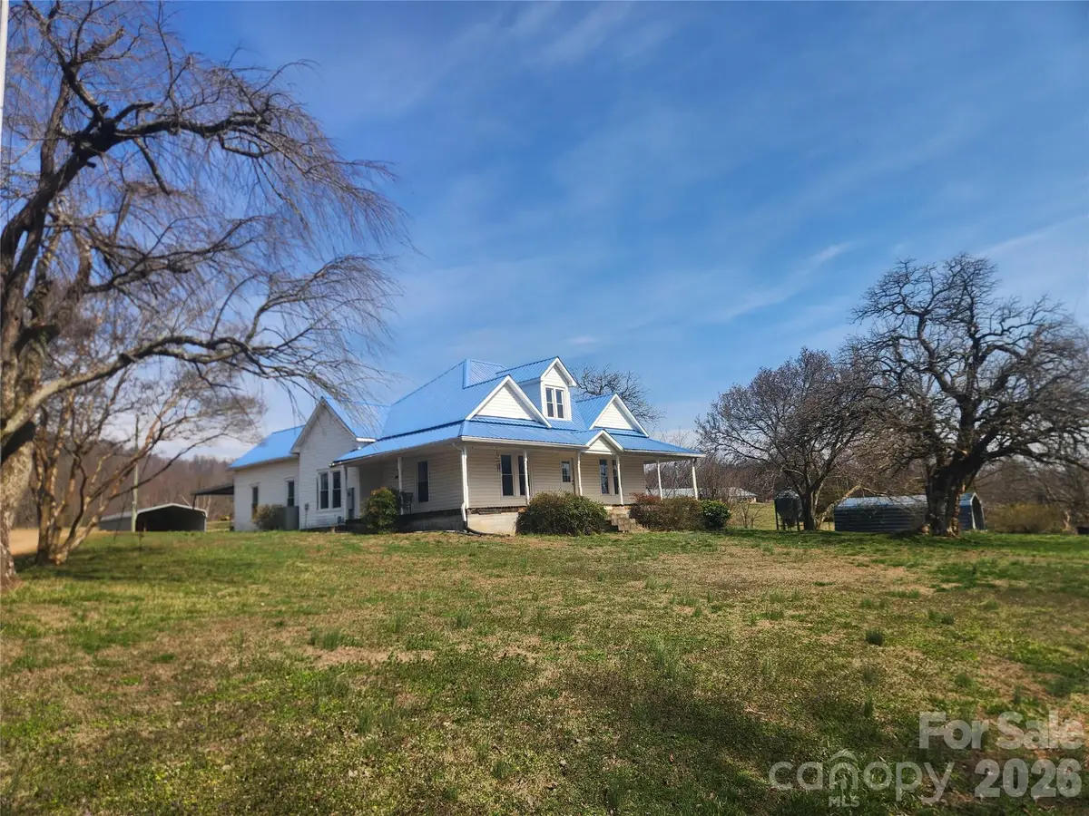 363 Center Church Road, Hiddenite, NC 28636 - #1