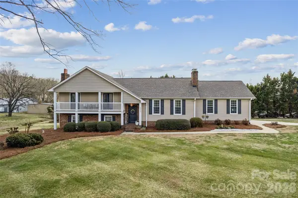 8815 Columbus Road, Davidson, NC 28036