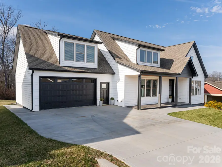 1031 Hillside Ridge Road, Candler, NC 28715 - #2