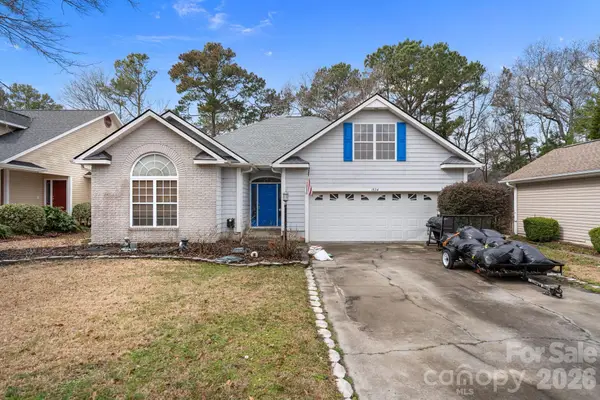 1534 Moorings Circle Sw, Ocean Isle Beach, NC 28469
