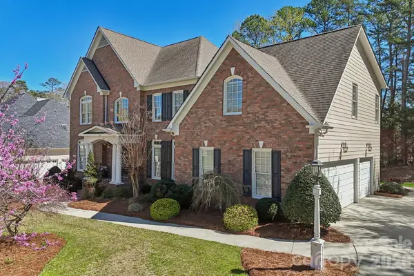 2321 Treymore Lane, Charlotte, NC 28262