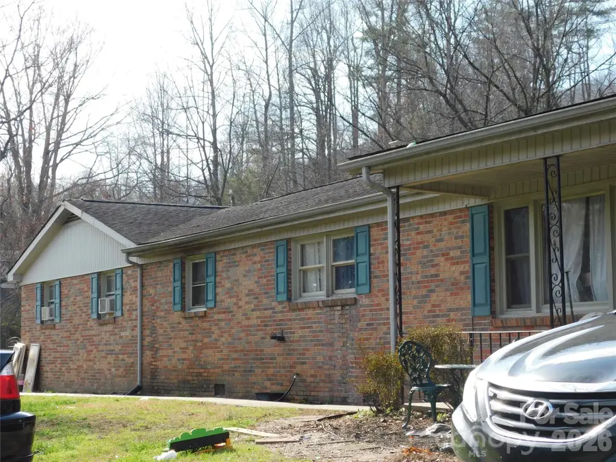 102 Jeff Street, Hendersonville, NC 28739 - #2