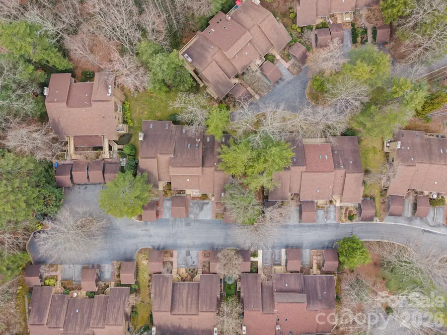 301 N Scarlet Oak Lane, Hendersonville, NC 28791 - #3