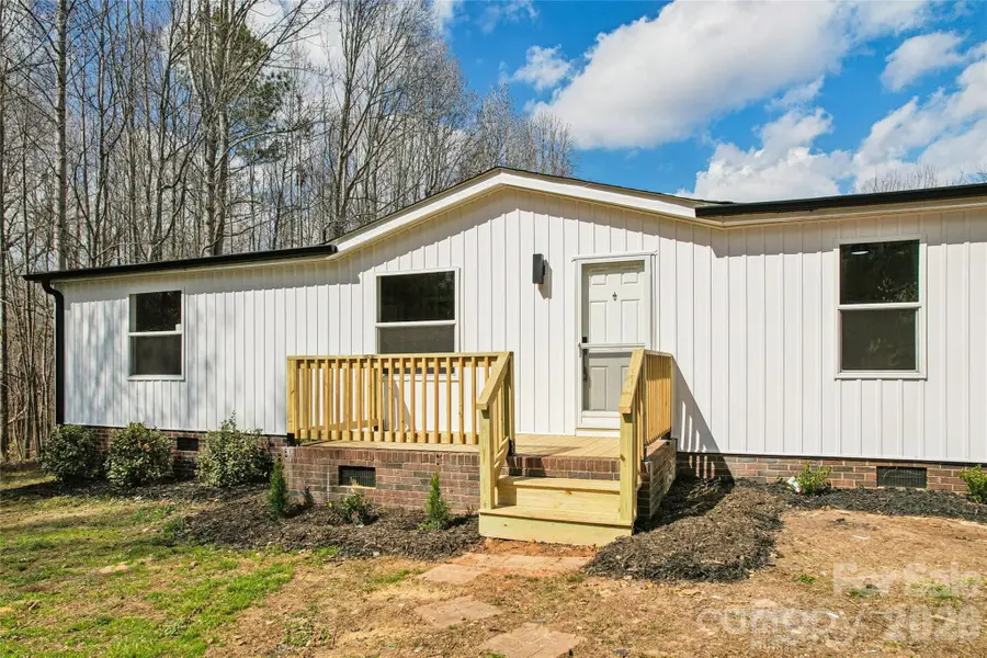 1012 Cherry Tree Court, Bessemer City, NC 28016 - #3