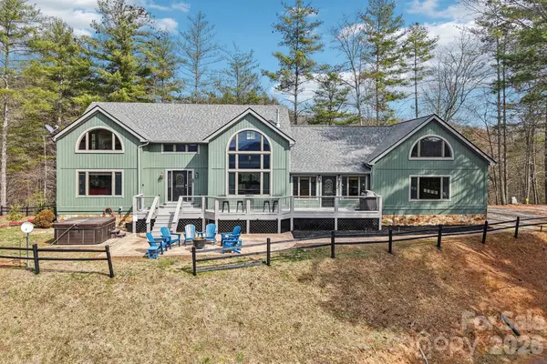 28 Nantahala Ridge, Bryson City, NC 28713