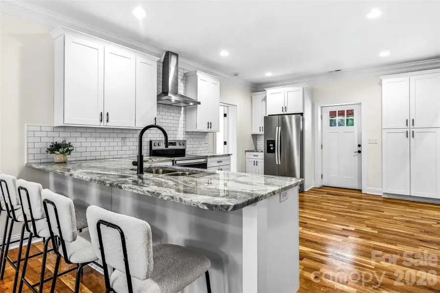 807 N Whitted Street, Hendersonville, NC 28791 - #2