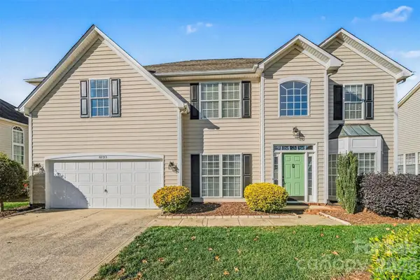 8123 Brookings Drive, Charlotte, NC 28269