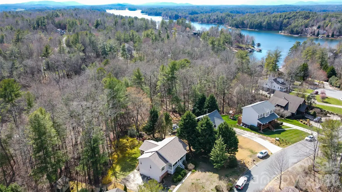 1499 Brentwood Place, Morganton, NC 28655 - #1