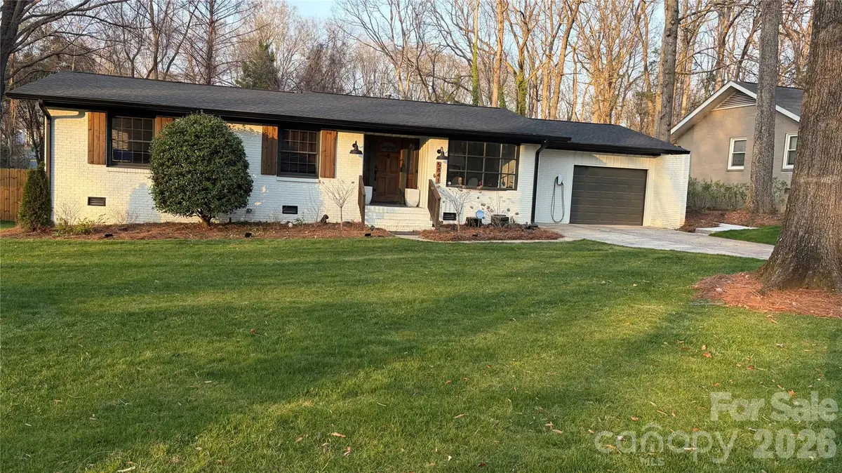 5841 Donegal Drive, Charlotte, NC 28212 - #1
