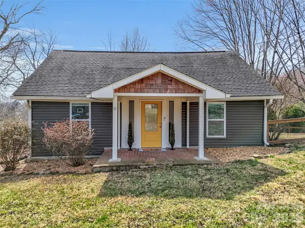 43 Melton Road, Candler, NC 28715