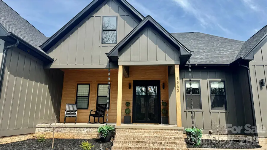 1360 Sain Road, Hickory, NC 28602 - #2