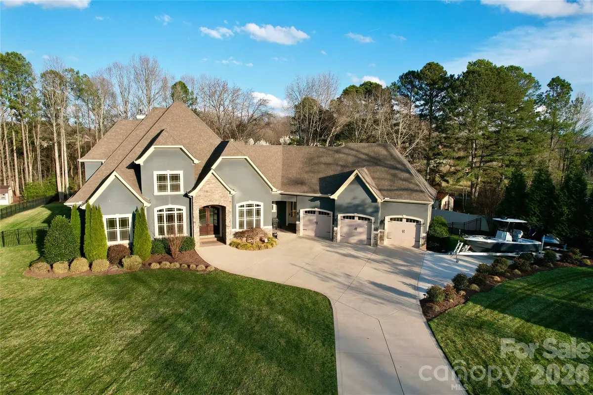147 Castle Drive, Mooresville, NC 28117 - #1