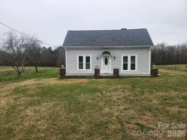 1833 Mountain Creek Road, Albemarle, NC 28001