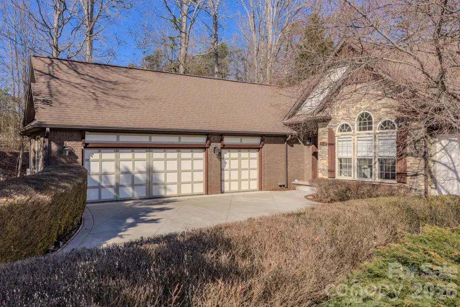 3975 Plantation Drive, Morganton, NC 28655 - #2