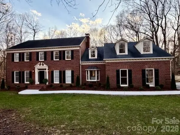 2225 Shagbark Lane, Matthews, NC 28104