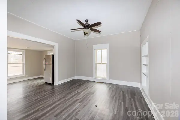 1209 Wilson W Lee Boulevard, Statesville, NC 28677