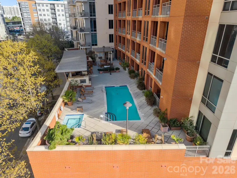 701 Royal Court #1009, Charlotte, NC 28202 - #2