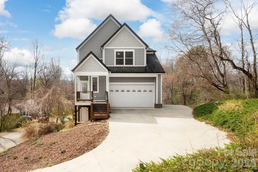 31 Central Avenue W, Asheville, NC 28806 - #2