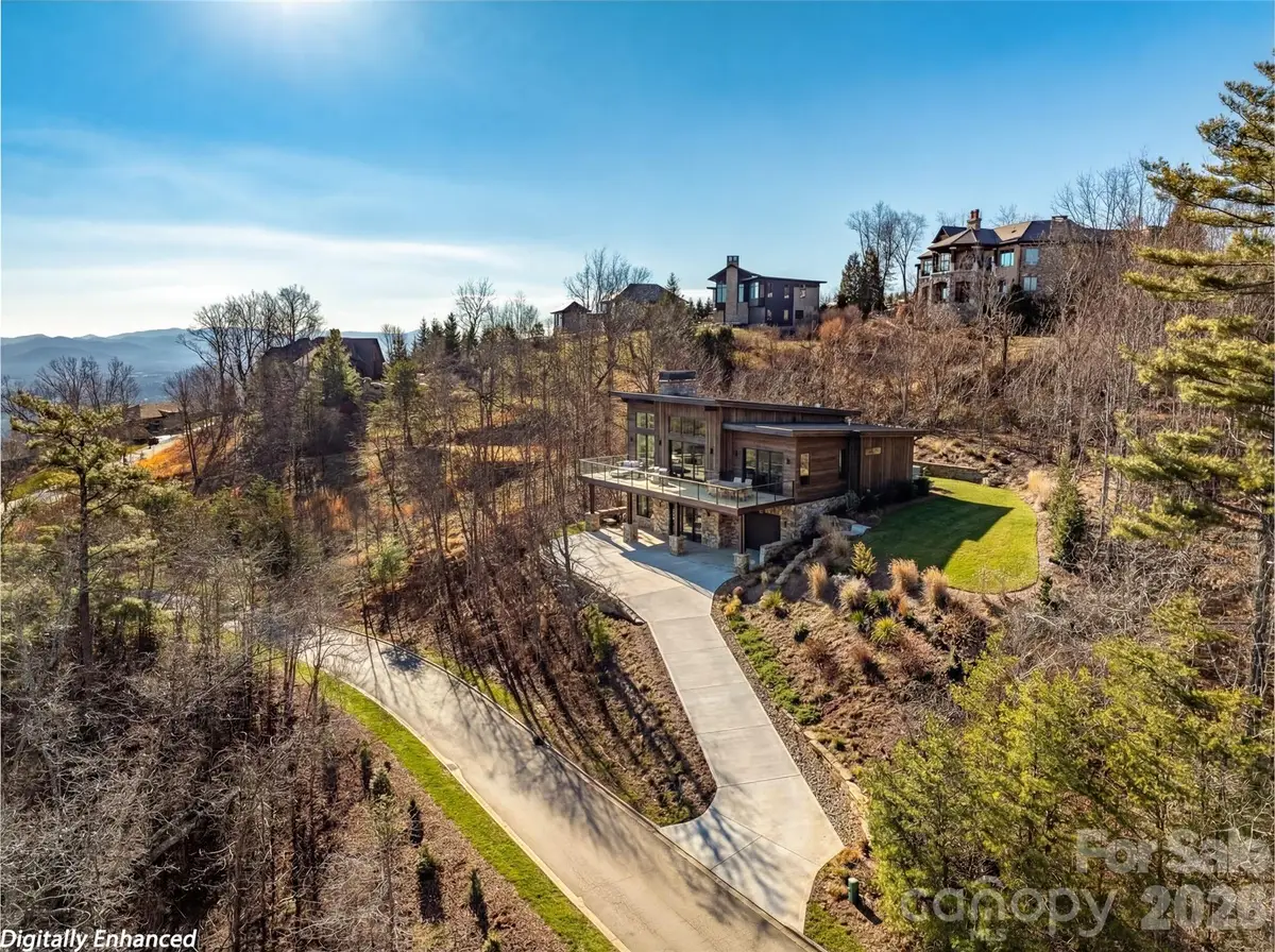 167 Summit Tower Circle, Asheville, NC 28804 - #1