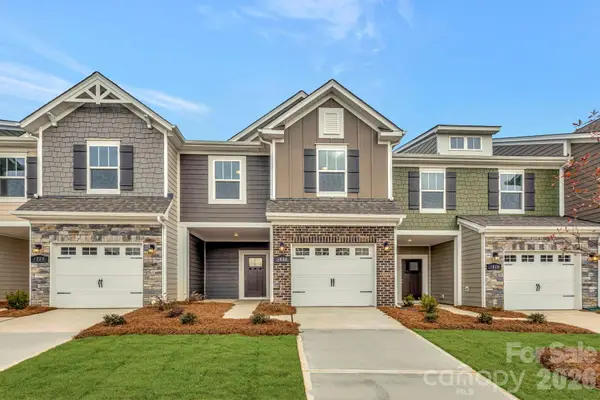 1022 Overbrook Place, Wingate, NC 28174