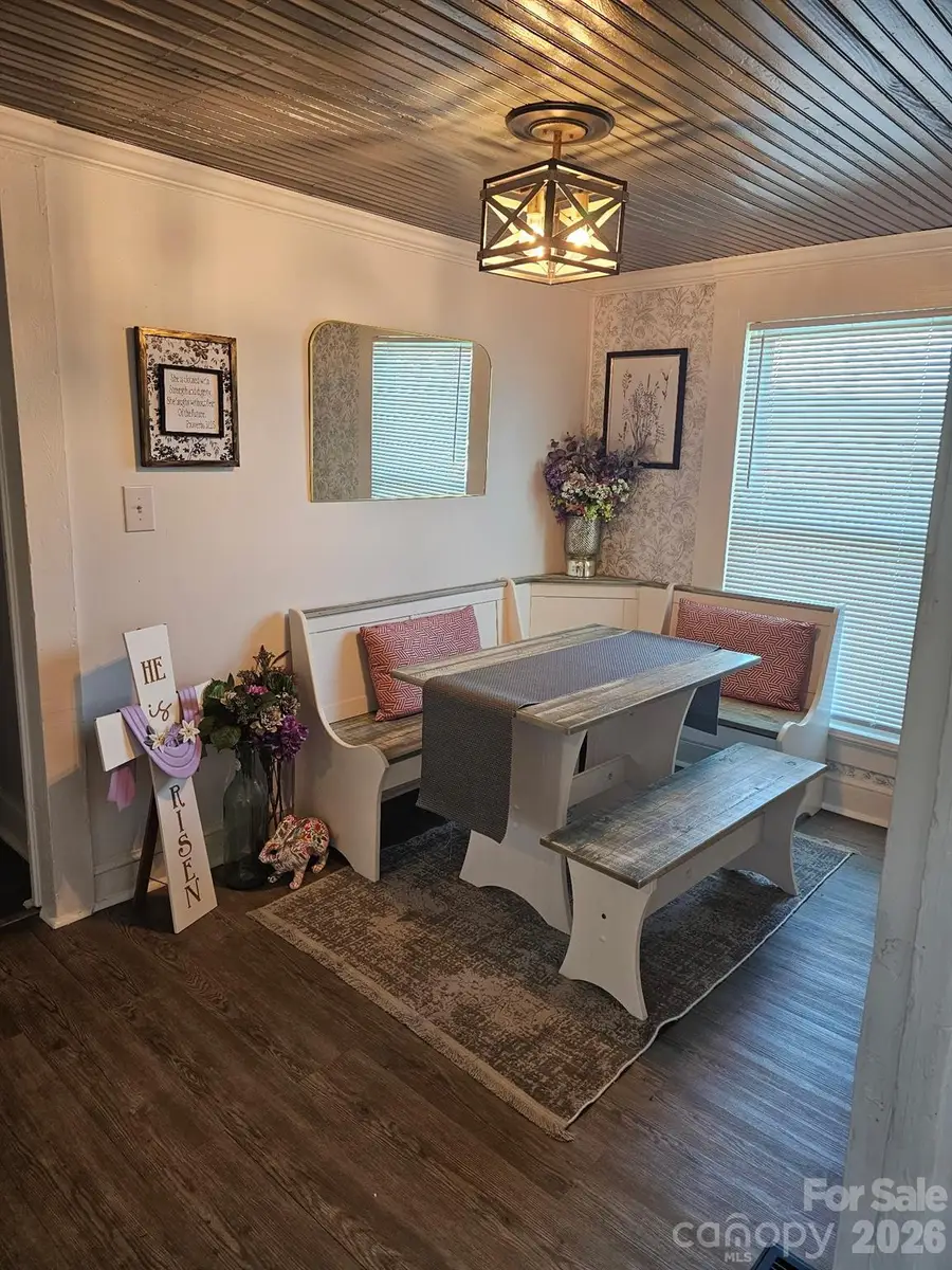 213 Colombo Street Nw, Valdese, NC 28690 - #3