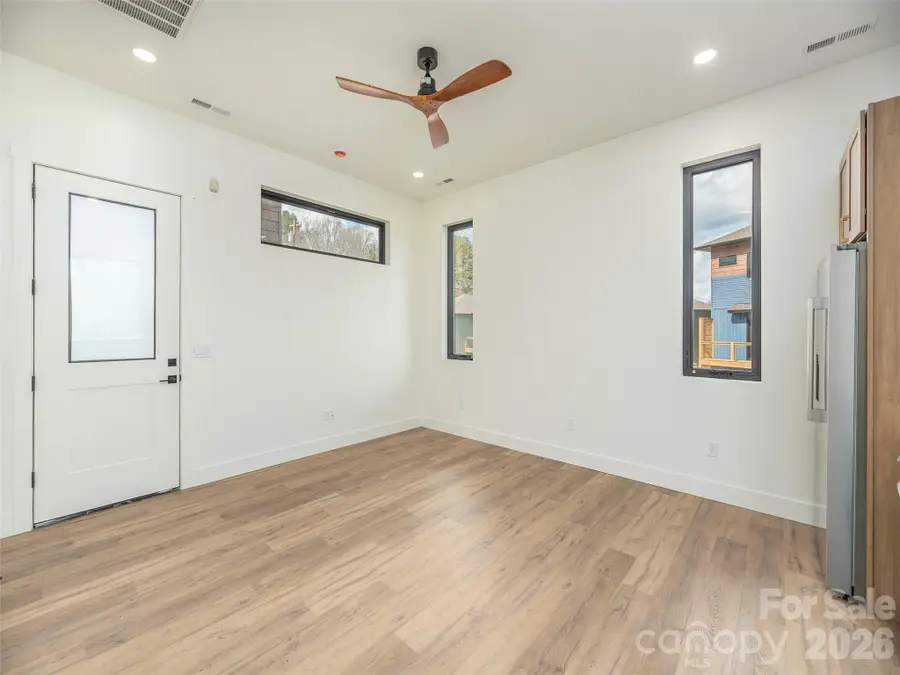 34 Leap Frog Park, Waynesville, NC 28786 - #2