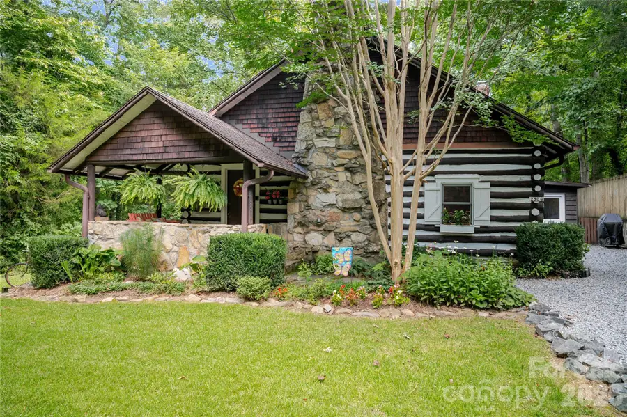 2506 Anders Drive, Hendersonville, NC 28791 - #2