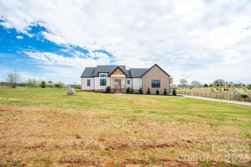 1353 Maple Lee Court, Lincolnton, NC 28092 - #1