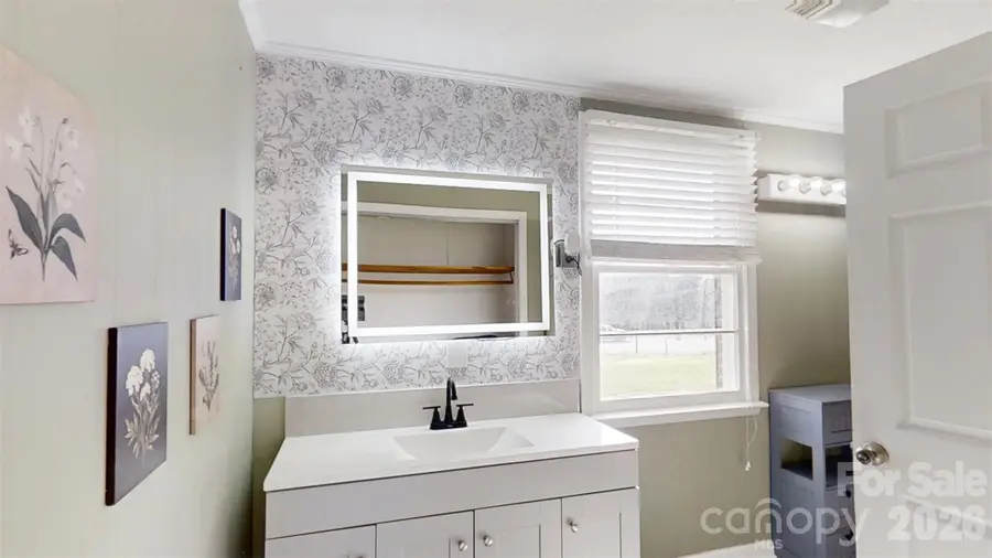 2988 Laboratory Road, Lincolnton, NC 28092 - #2