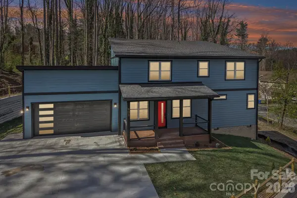 903 Lennox Park Drive, Hendersonville, NC 28739