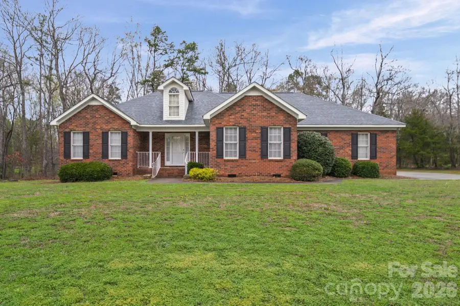 410 W Elm Street, Wingate, NC 28174 - #3