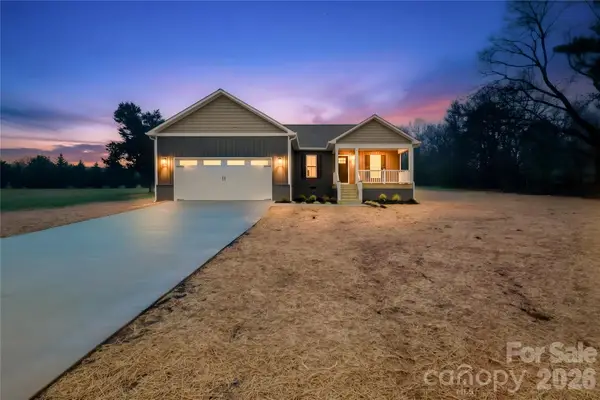 242 Bradley Farm Road, Statesville, NC 28625