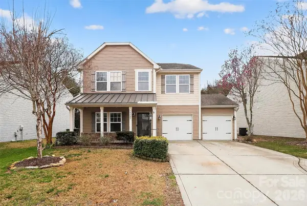 15531 Lakepoint Forest Drive, Charlotte, NC 28278