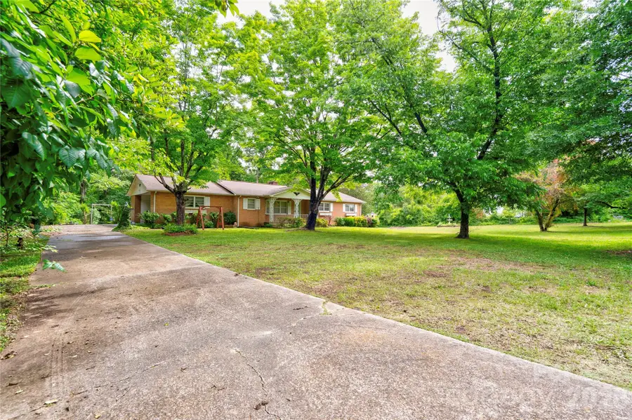 713 Pleasant Drive, Shelby, NC 28152 - #2