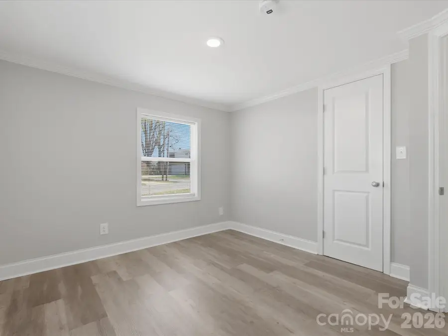 3900 Plainview Road, Charlotte, NC 28208 - #3