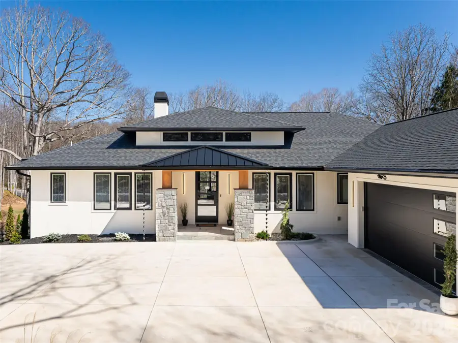 16 Cambridge Drive, Candler, NC 28715 - #2