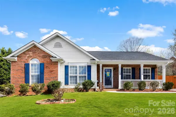 708 Peregrine Court, Gastonia, NC 28056