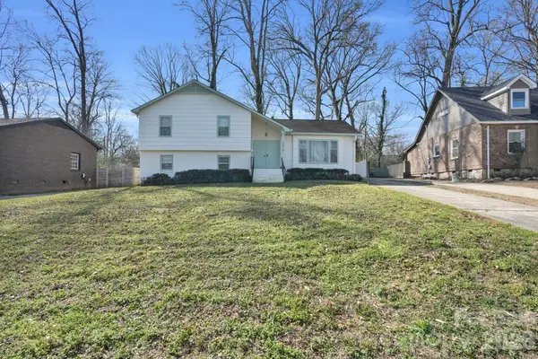 3518 Donovan Place, Charlotte, NC 28215