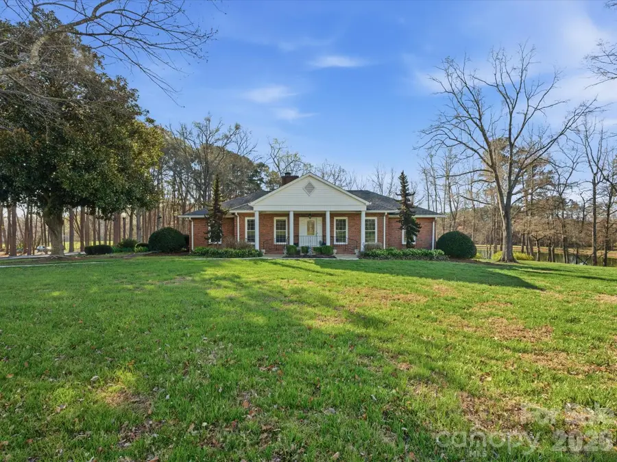 7591 Charlotte Highway, York, SC 29745 - #3