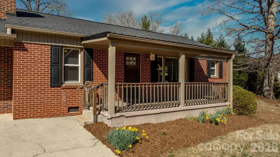 228 Holly Street, Hudson, NC 28638 - #2