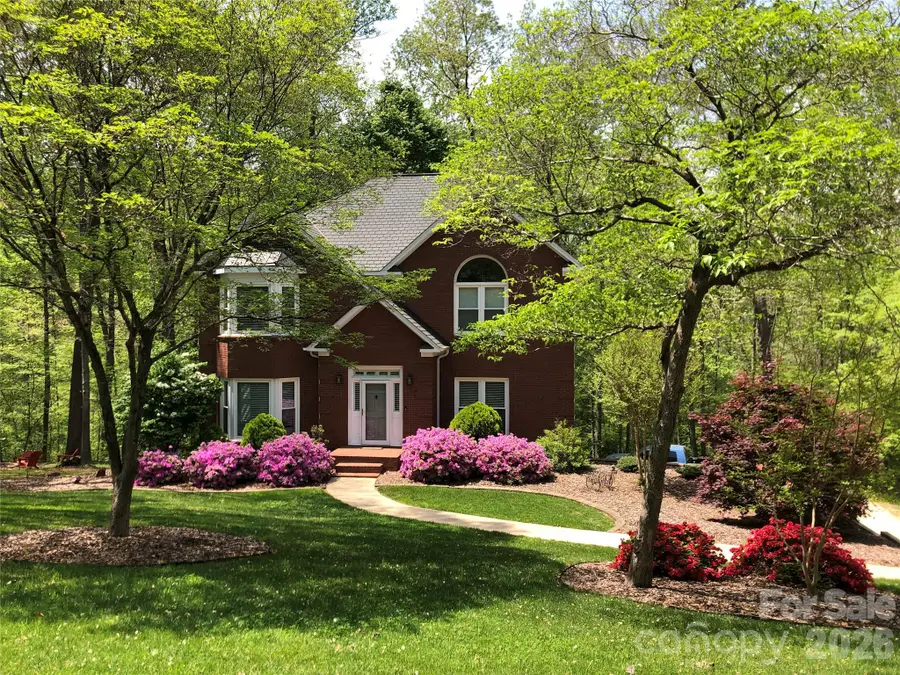 3875 Deer Run Drive Ne, Conover, NC 28613 - #3