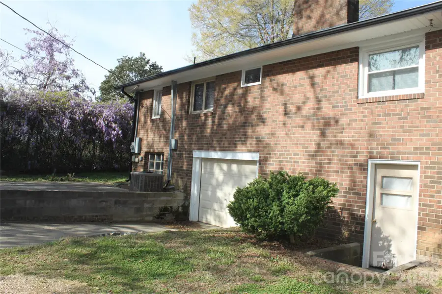 2210 N Cannon Boulevard, Kannapolis, NC 28083 - #3