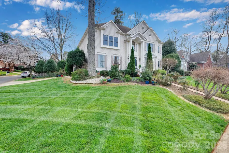 5105 Downing Creek Drive, Charlotte, NC 28269 - #3