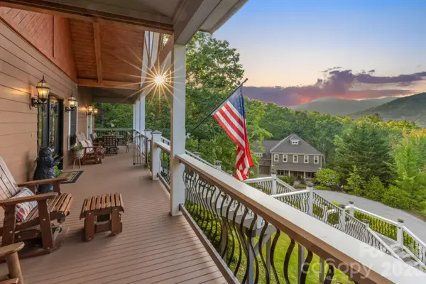 6 Grouse Terrace, Fairview, NC 28730