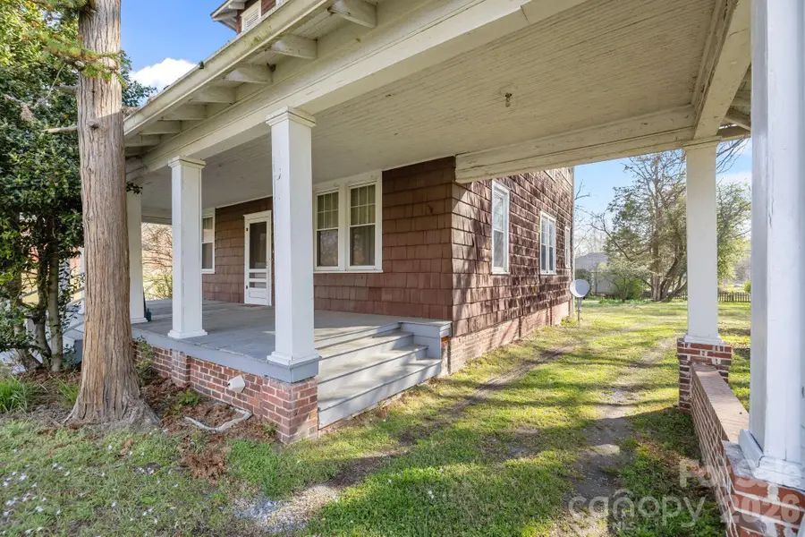 208 S Myrtle School Road, Gastonia, NC 28052 - #2