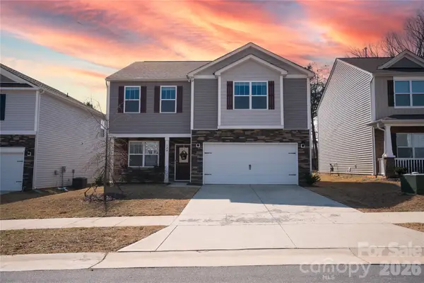 124 Sequoia Forest Drive, Mooresville, NC 28117