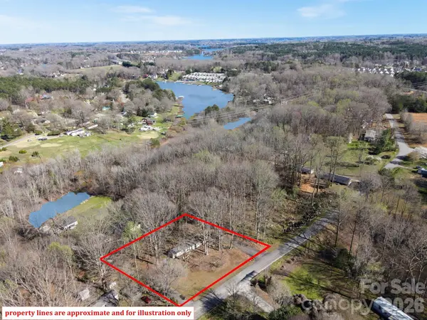 6562 Emerald Isle Drive, Sherrills Ford, NC 28673