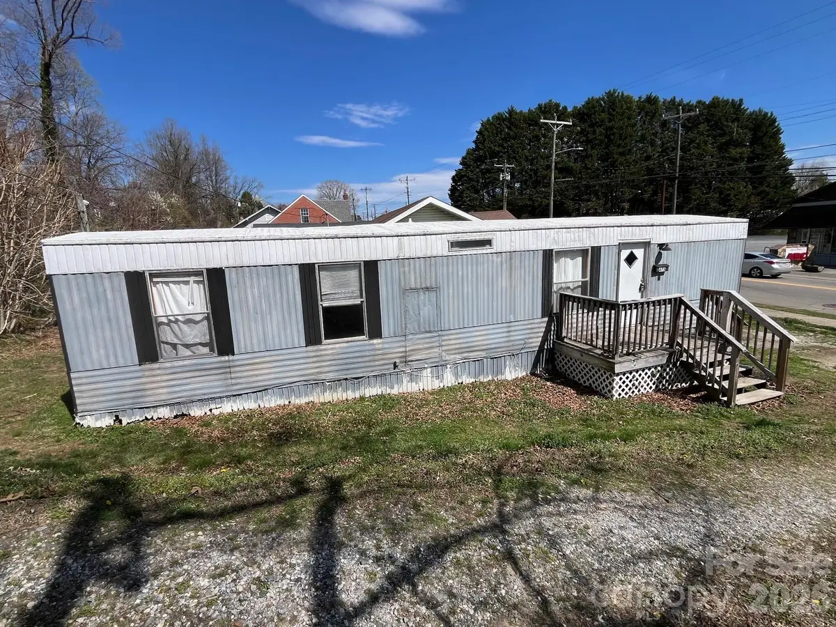 475 E Court Street, Marion, NC 28752 - #1