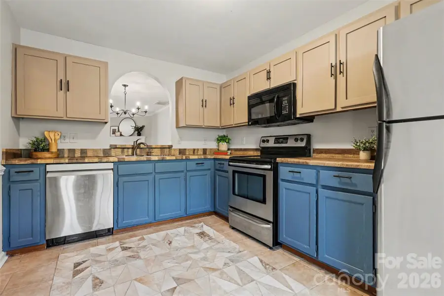 8217 Pineville Matthews Road #H, Charlotte, NC 28226 - #3